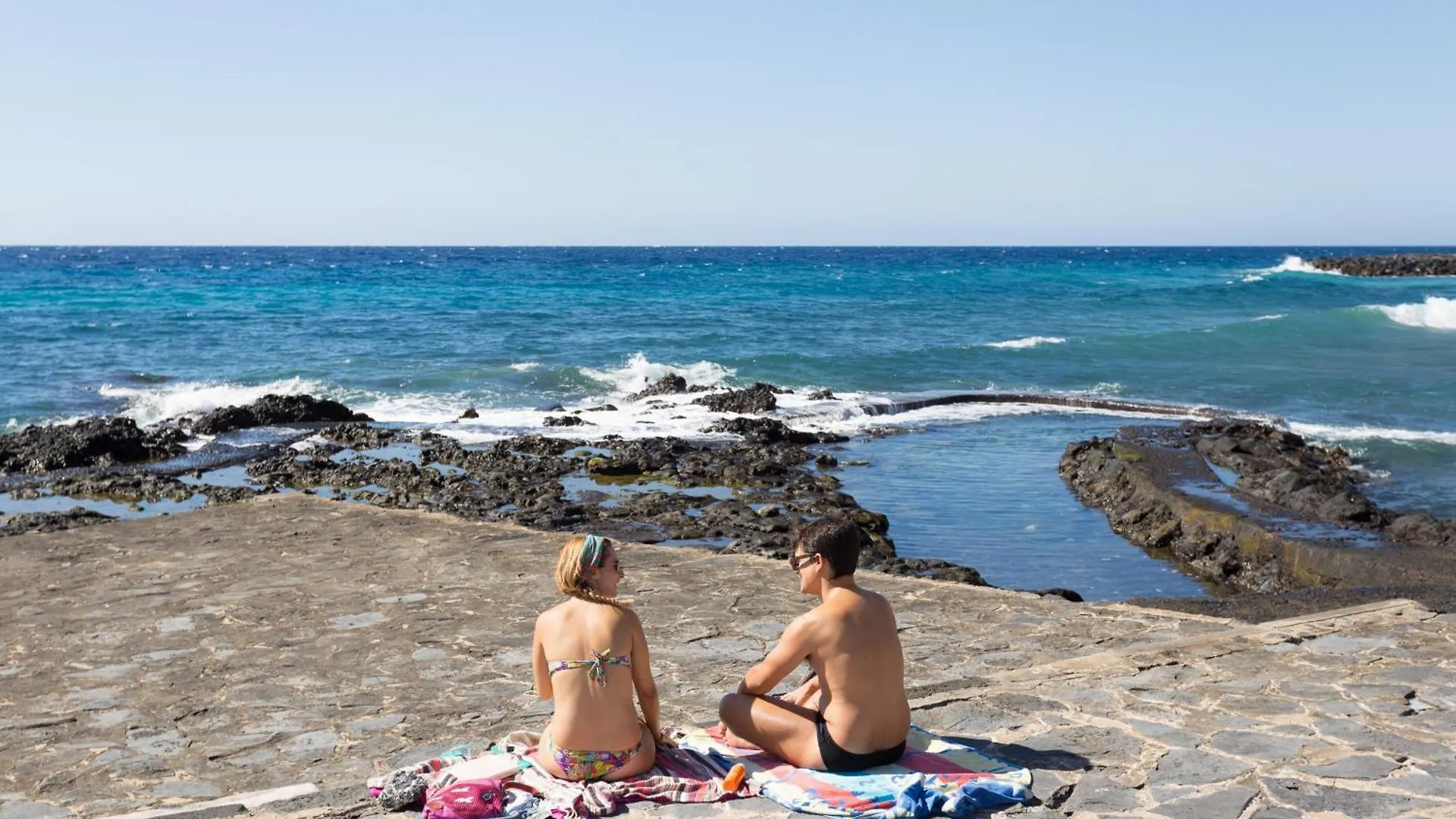 Home2Book Bright Apt In Puertito, Terrace & Pool Puertito de Guimar