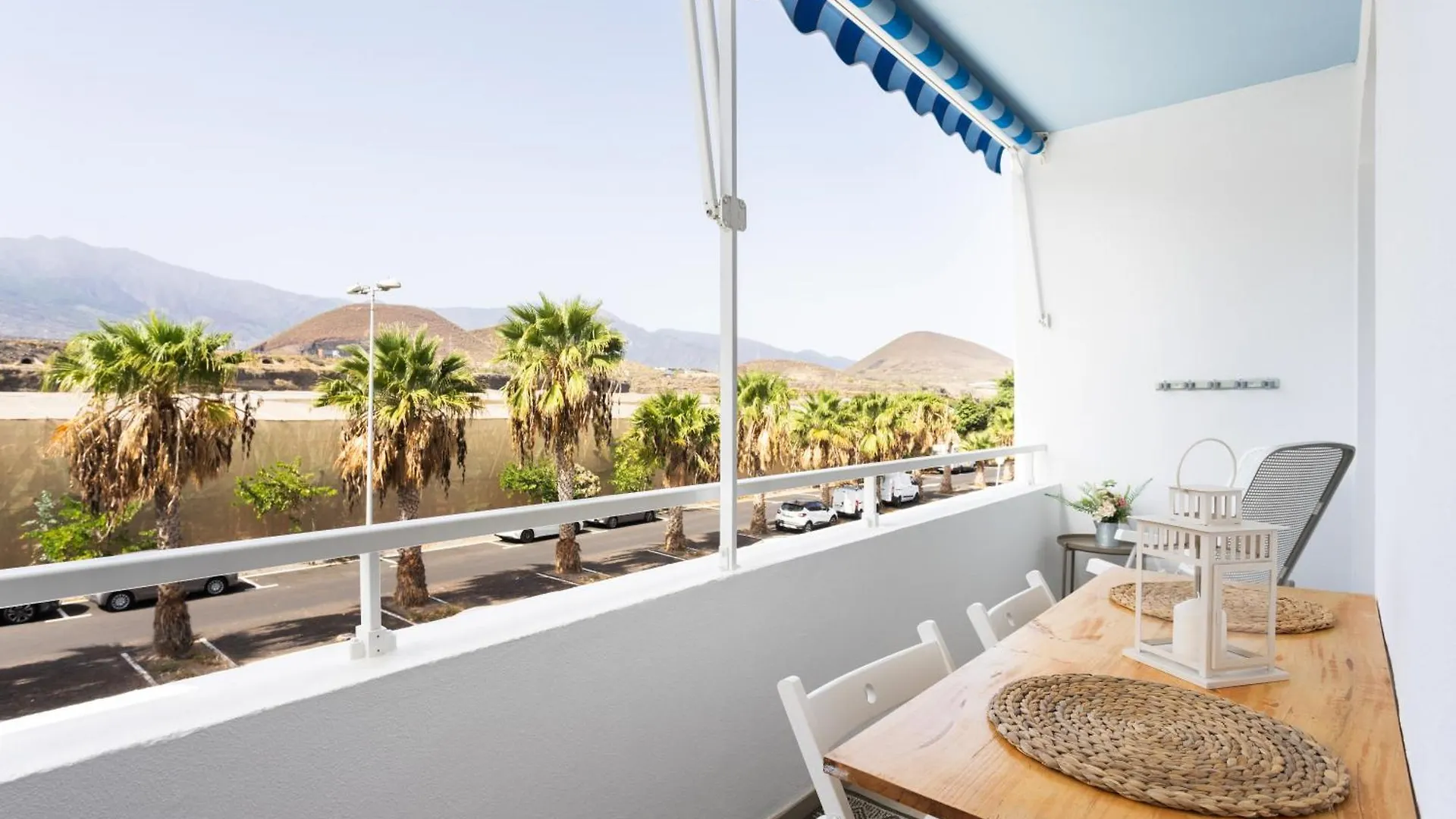 Home2Book Bright Apt In Puertito, Terrace & Pool Puertito de Guimar